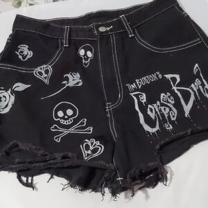 ROMWE Tim Burton' s Corpse Bride Black Graphic Shorts Size Medium